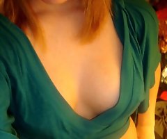 Partying chicks� melons look delicious in hot bikinis