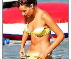 Hot bikinis of all fashions here
