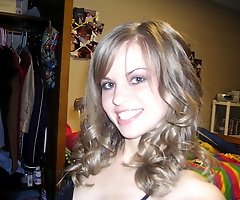 Girlie beads pussy on sex machine in amateur pics